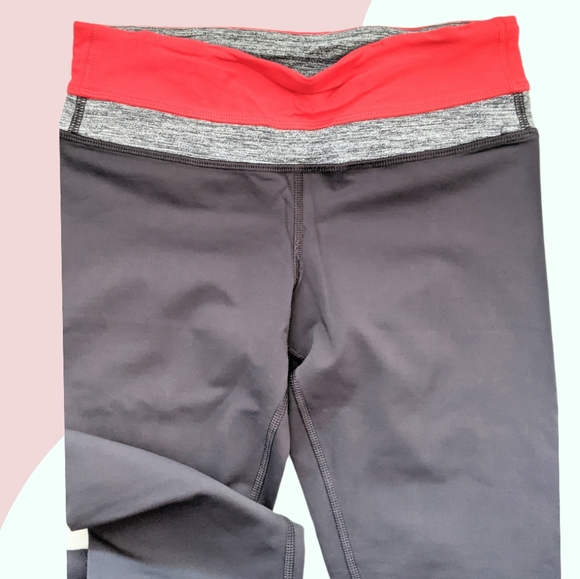 LULULEMON ATHLETIC inspire crop - Picture 2 of 4